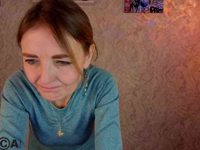 Angelina-Relax webcam