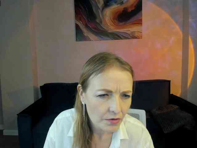 Angelina-Relax webcam