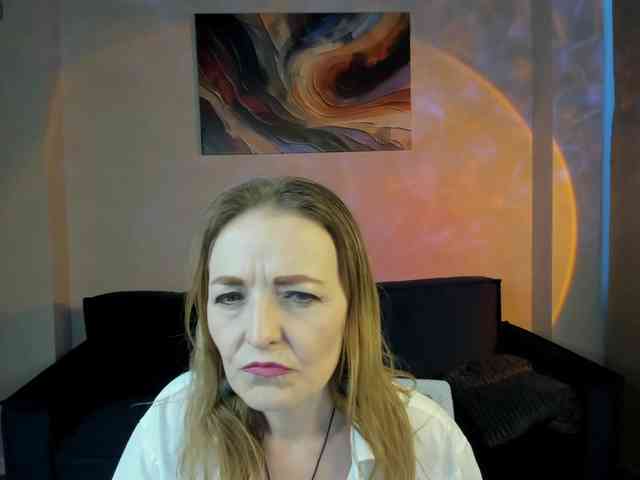 Angelina-Relax webcam