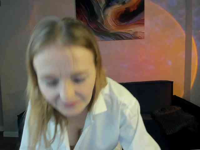 Angelina-Relax webcam