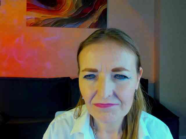 Angelina-Relax webcam