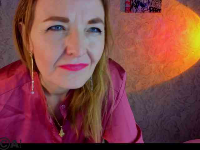 Angelina-Relax webcam