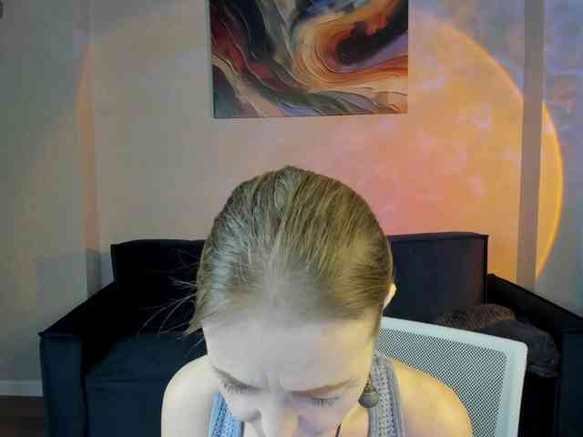 Angelina-Relax webcam