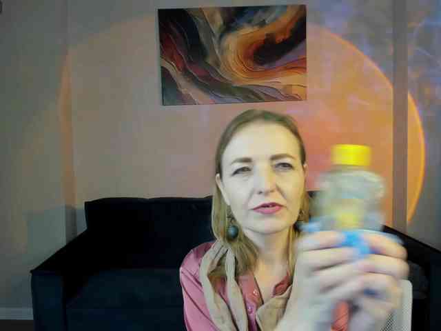 Angelina-Relax webcam