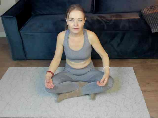 Angelina-Relax webcam