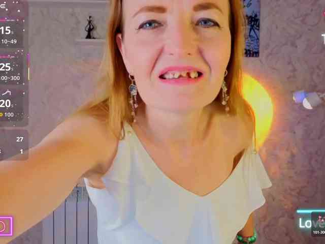 Angelina-Relax webcam