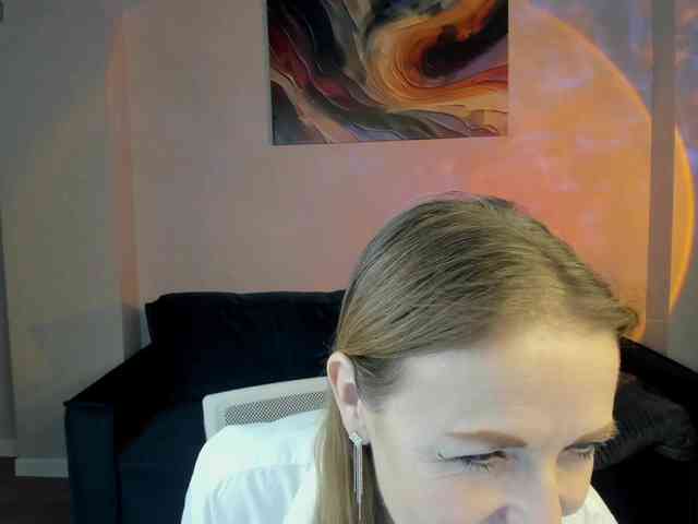 Angelina-Relax webcam