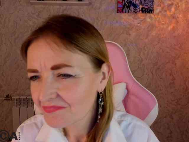 Angelina-Relax webcam