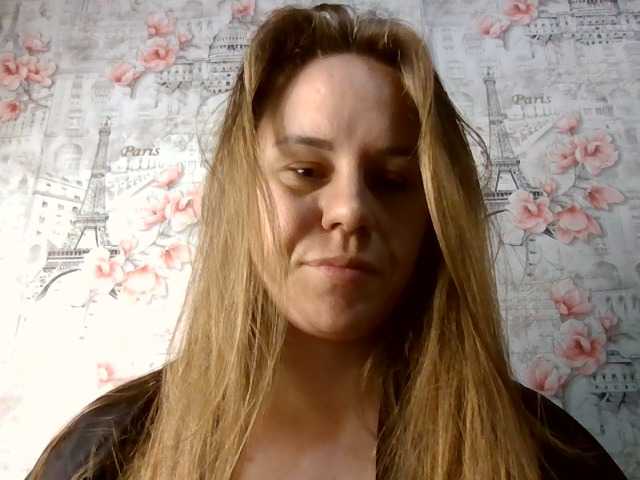 Ariya888's BongaCams show and profile