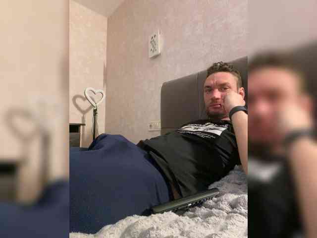 Nikolaevich1700 Live Webcam on BongaCams