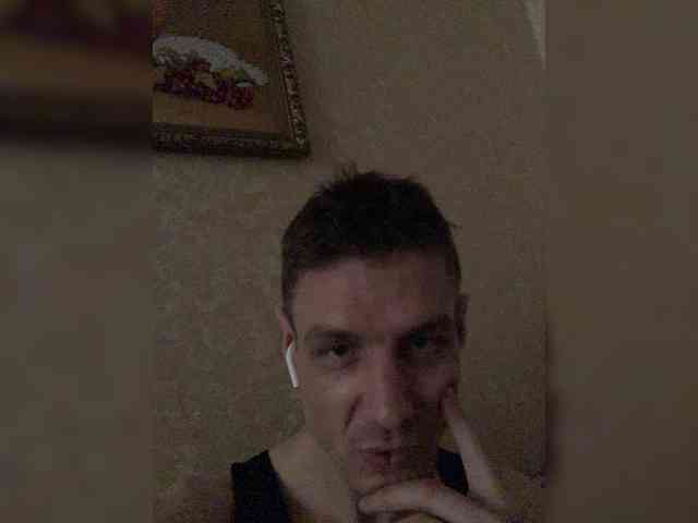 Pauk2281 Live Webcam on BongaCams