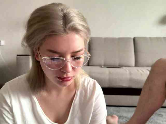 k1tty-cute Live Webcam on BongaCams