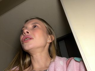 skinny-little-bitch Porn Show