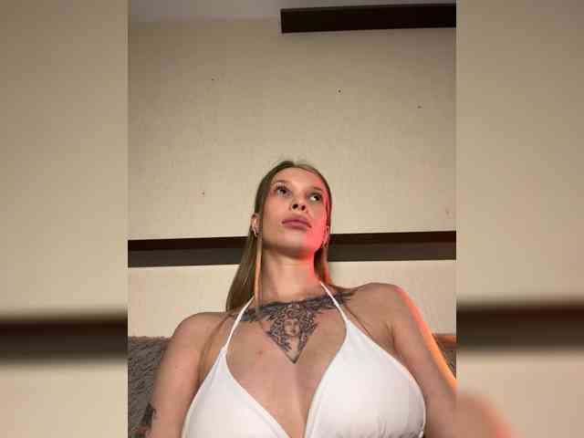 skinny-little-bitch webcam