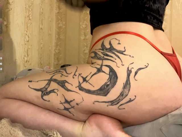 AdellaDalponte free chat on liveonude