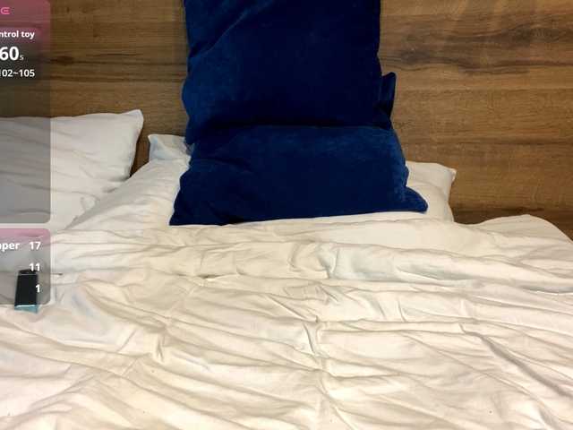 AdellaDalponte's BongaCams show and profile