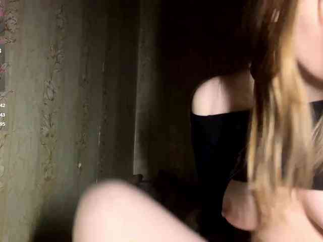 AdellaDalponte webcam