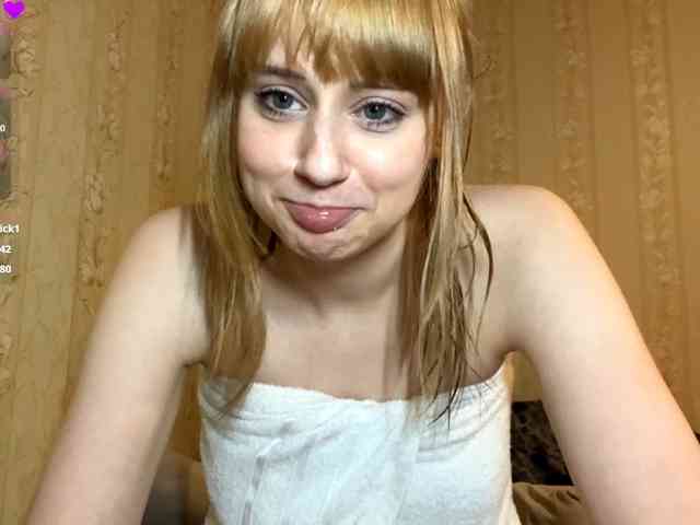 AdellaDalponte webcam