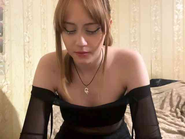 AdellaDalponte webcam