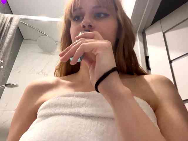 AdellaDalponte webcam