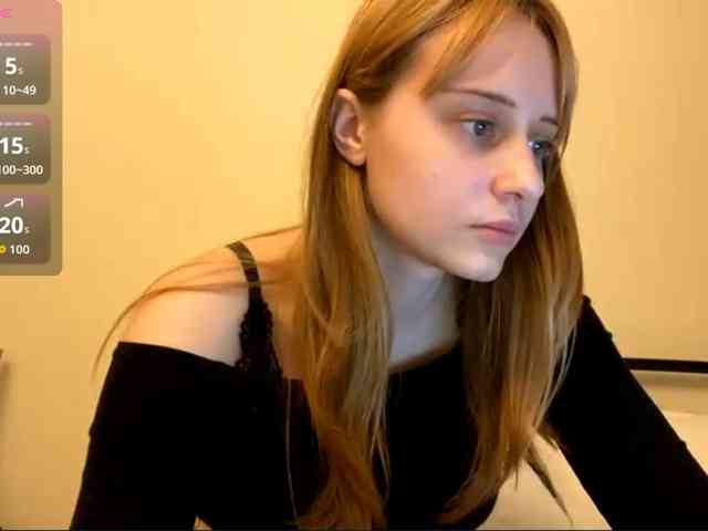 AdellaDalponte webcam