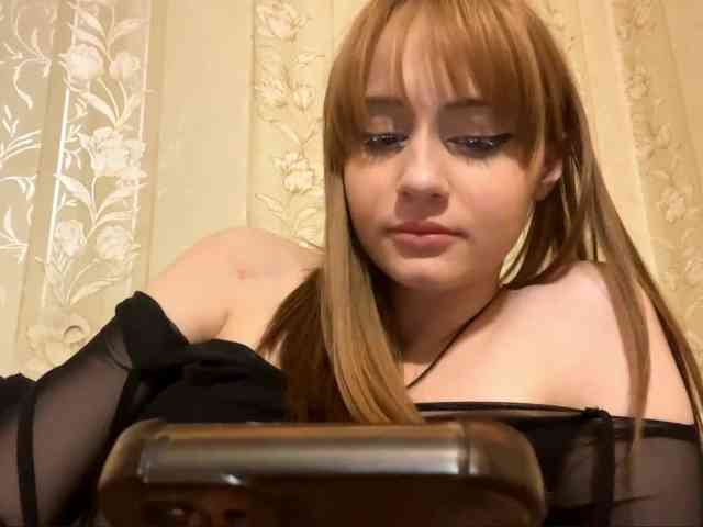 AdellaDalponte webcam