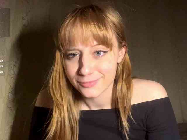 AdellaDalponte webcam