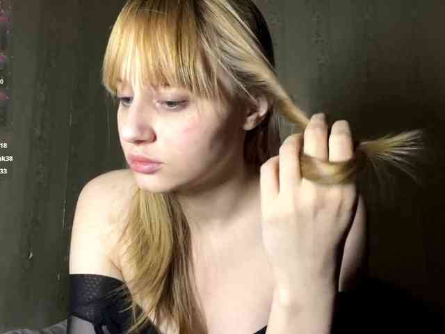 AdellaDalponte webcam