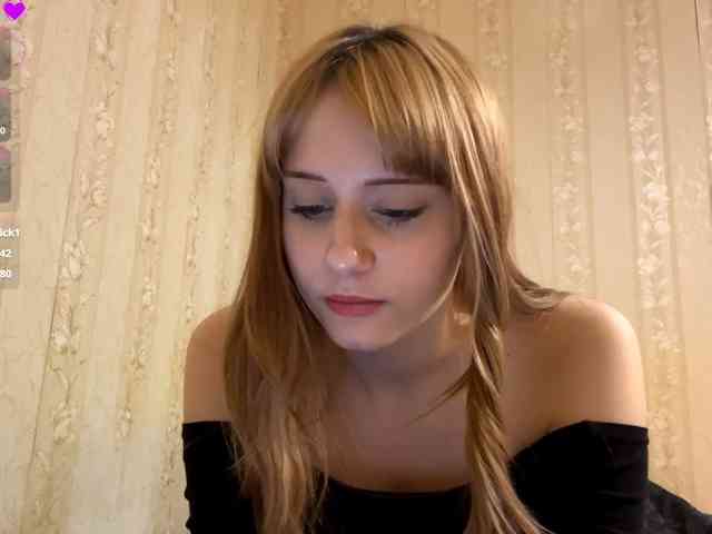 AdellaDalponte webcam