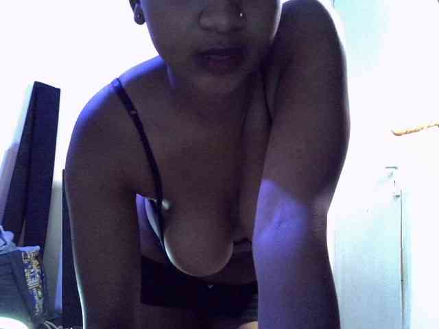 Brownsugar0111 webcam