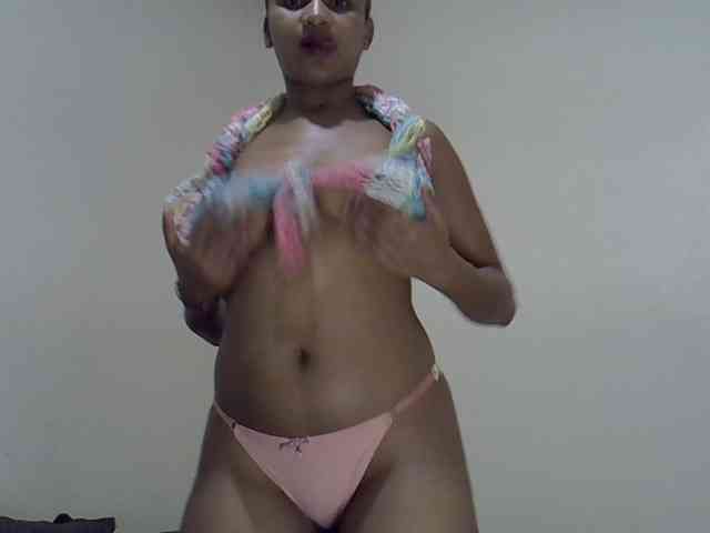 Brownsugar0111 webcam