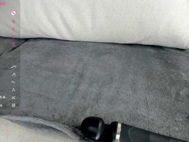 JeniKim's BongaCams show and profile