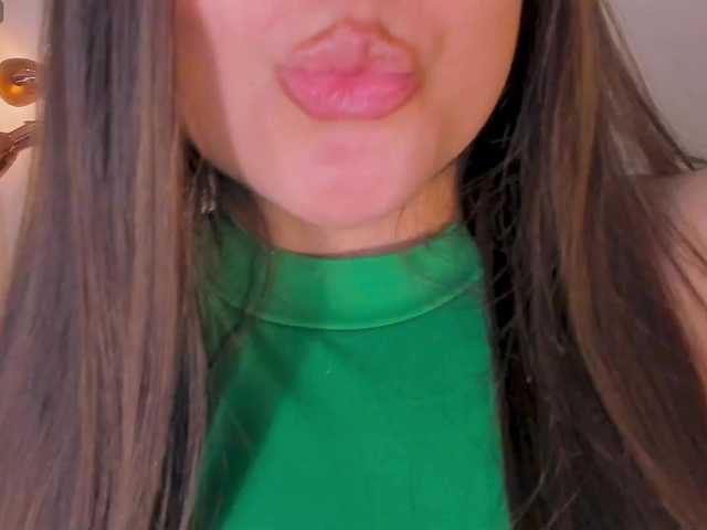 AmyRosse1's BongaCams show and profile