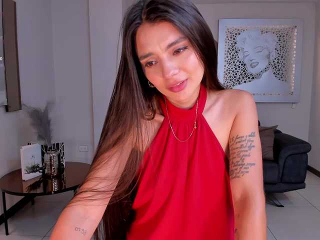 JulietteMoreau's BongaCams show and profile