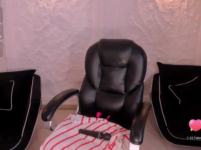 JulietteMoreau's BongaCams show and profile