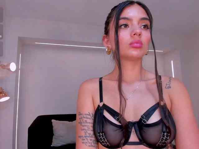 JulietteMoreau webcam