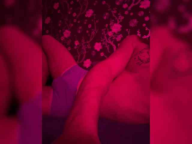 Ah7432 Live Webcam on BongaCams