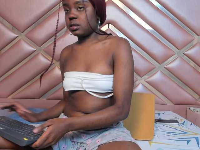 CharleneSmith's BongaCams show and profile