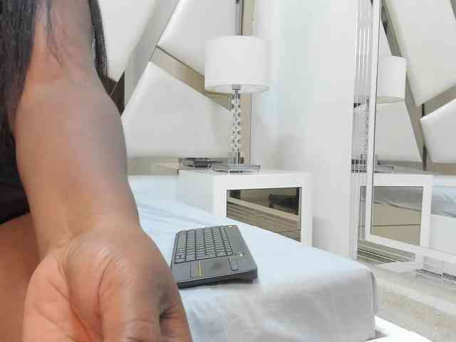 KathleenLynn Live Webcam on BongaCams