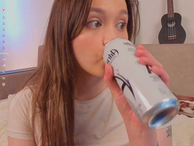 CozyCare's BongaCams show and profile