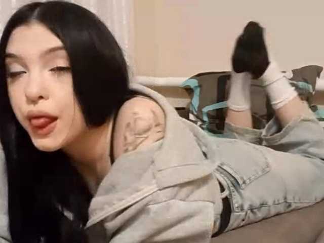 KyleDensley's BongaCams show and profile