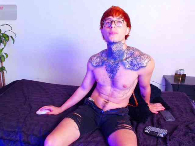 saturno777 Live Webcam on BongaCams