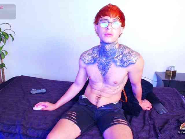 saturno777 Live Webcam on BongaCams