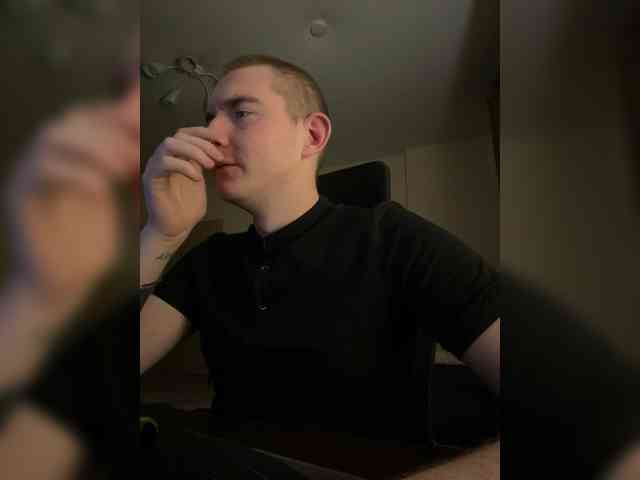 SergeyChiz Live Webcam on BongaCams