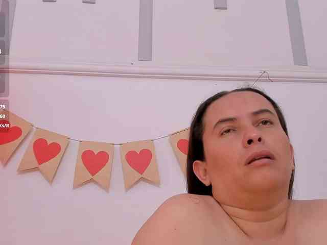 natasha-and-zoe webcam