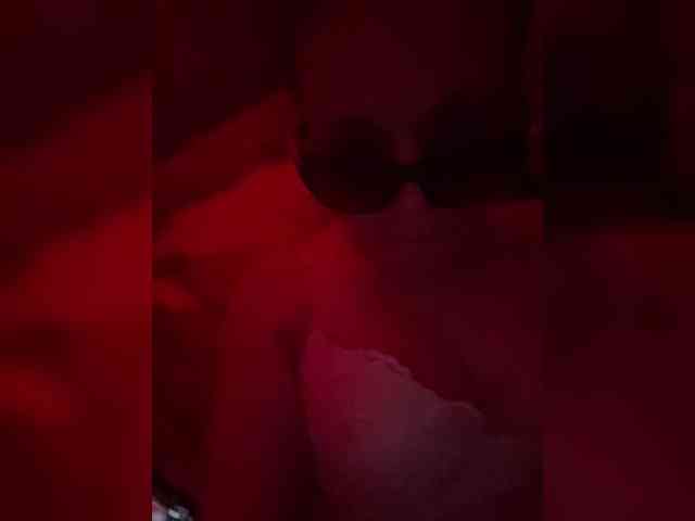 Maksawa Live Webcam on BongaCams