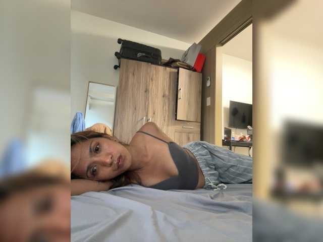sofie222 Live Cam on BongaCams