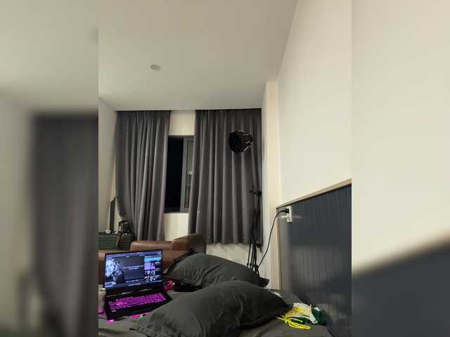 CrazyAngel69's BongaCams show and profile