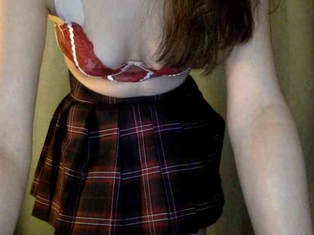 Ravia66 webcam