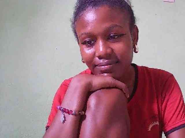 Zinah1 Live Webcam on BongaCams